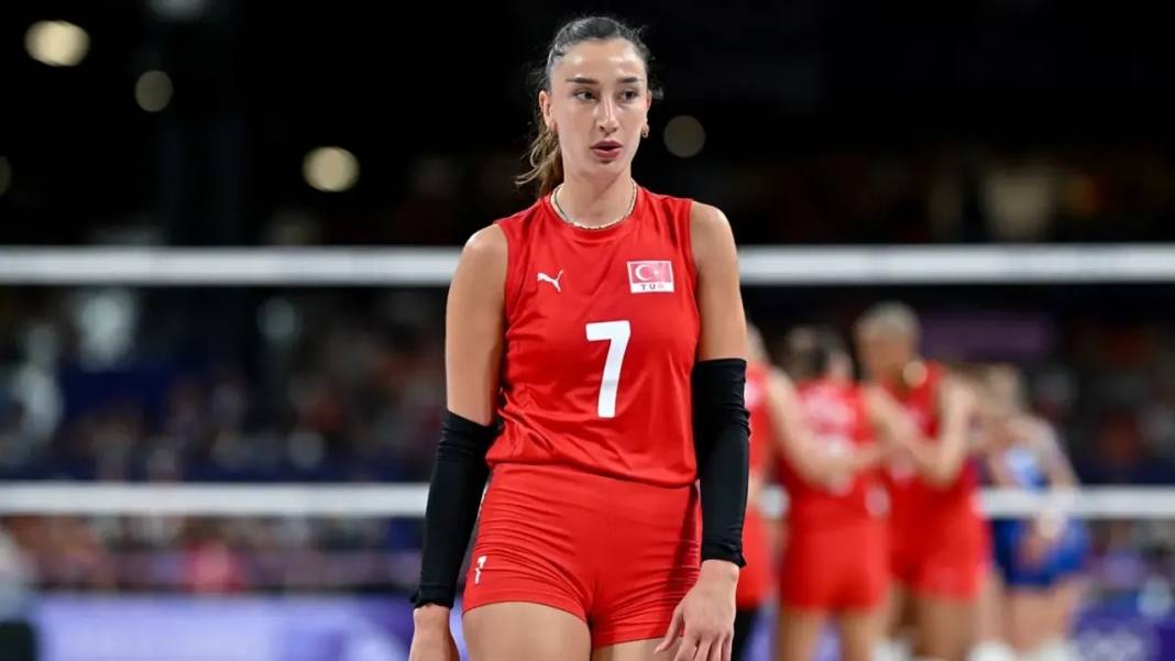 Fenerbahçeli oldu coştu da coştu: Hande Baladın öyle bir mesaj gönderdi ki... 4